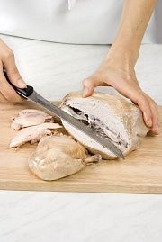 Приготовление блюда по рецепту - Бульон куриный с заварными клецками. Шаг 2